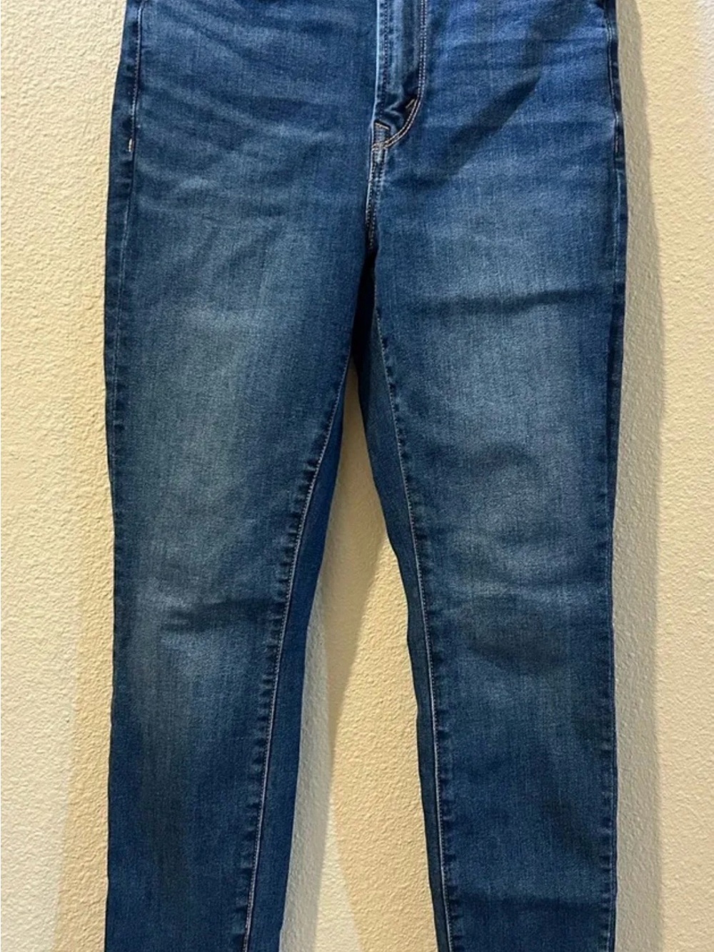 American Eagle Outfitters Dark Blue Skinny Jeans